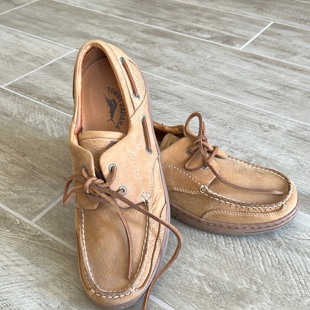 MENS Tommy Bahamas size 9 1/2 mens tie loafers